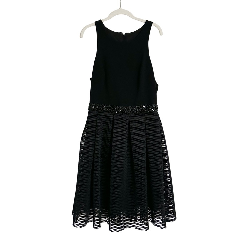 Elegant Black Sleeveless Dress